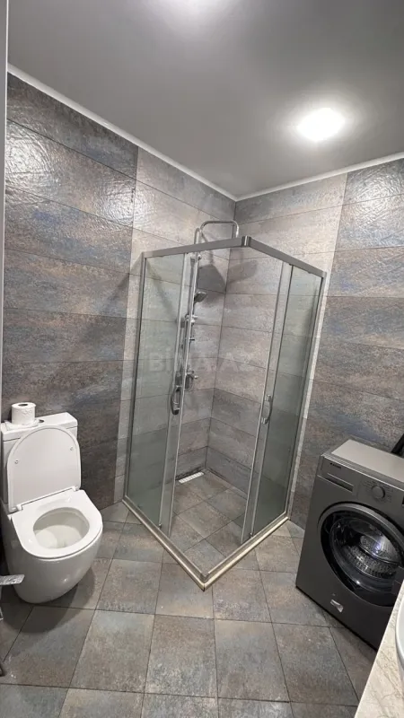Kirayə verilir 2 otaqlı mənzil 70 m²