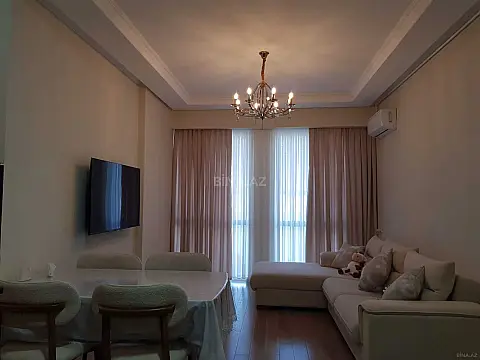 Kirayə verilir 2 otaqlı mənzil 58 m²
