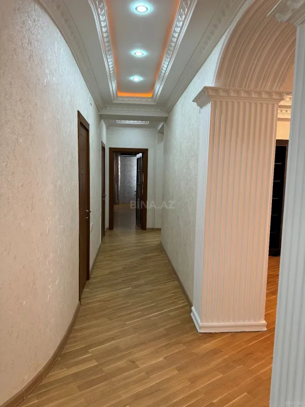 Kirayə verilir 3 otaqlı mənzil 200 m²
