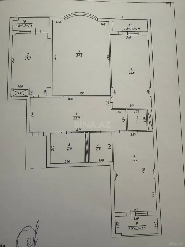 Satılır 4 otaqlı mənzil 156 m²