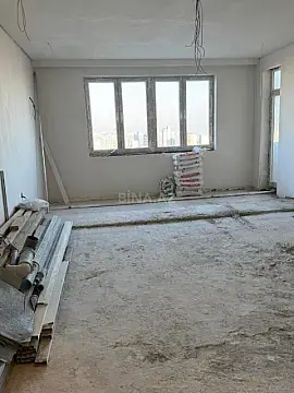 Satılır 4 otaqlı mənzil 156 m²