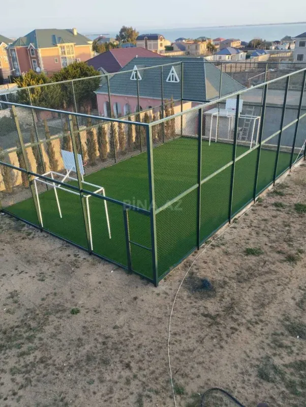 Satılır 5 otaqlı həyət evi 590 m²