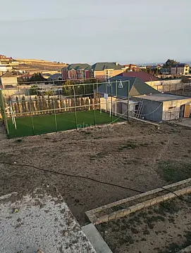 Satılır 5 otaqlı həyət evi 590 m²