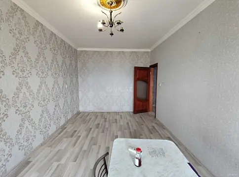 Satılır 2 otaqlı mənzil 67 m²