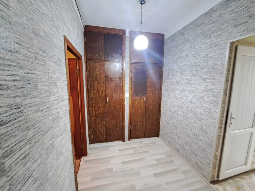 Satılır 2 otaqlı mənzil 67 m²