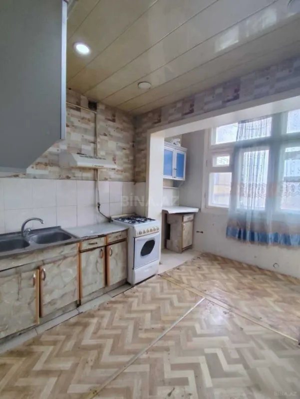 Satılır 2 otaqlı mənzil 67 m²