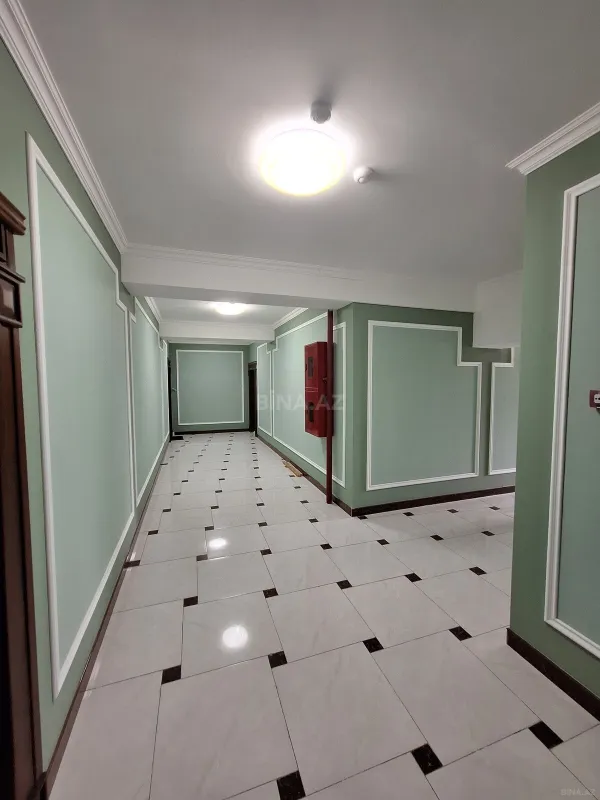 Satılır 3 otaqlı mənzil 113 m²