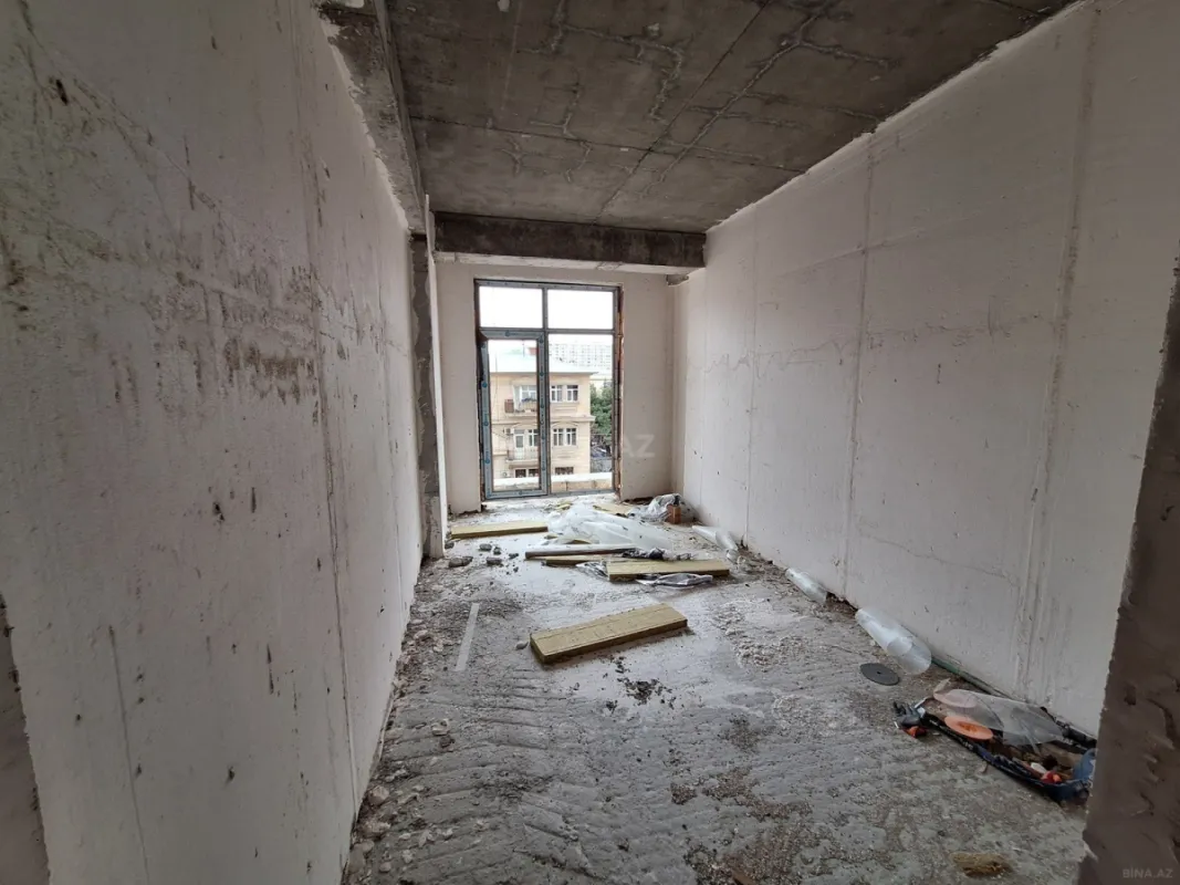 Satılır 3 otaqlı mənzil 113 m²