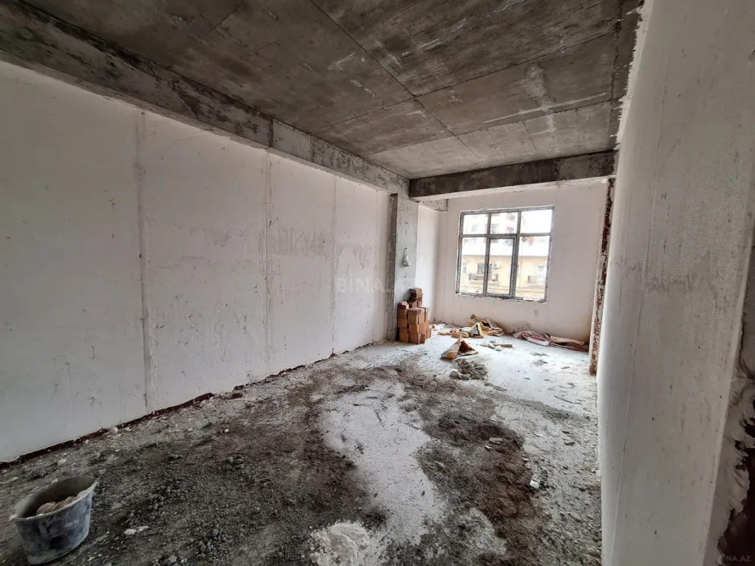 Satılır 3 otaqlı mənzil 113 m²