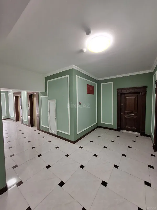 Satılır 3 otaqlı mənzil 113 m²