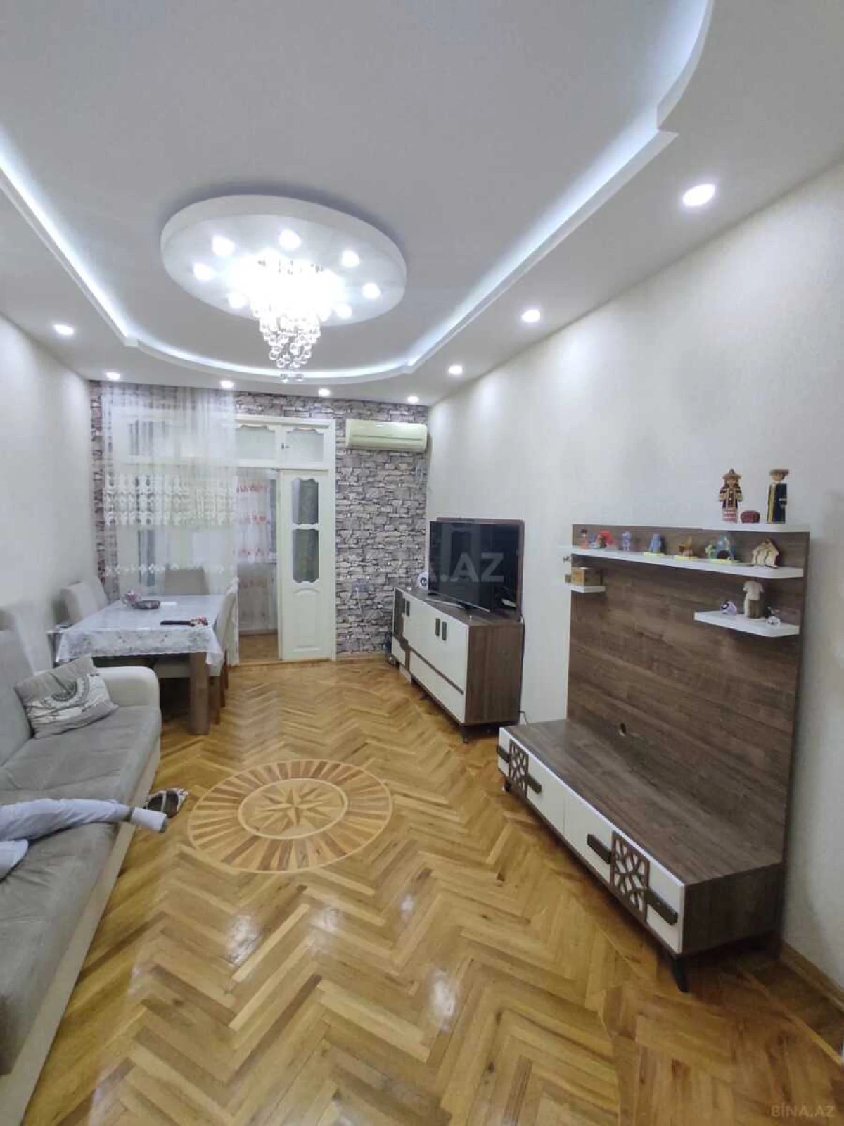 Satılır 2 otaqlı mənzil 60 m²