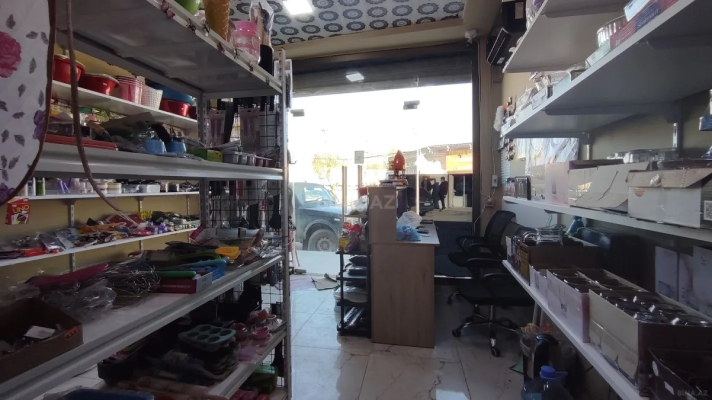 Satılır obyekt 200 m²