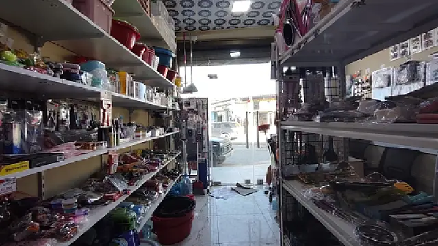 Satılır obyekt 200 m²