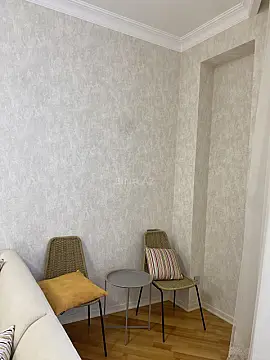 Kirayə verilir 3 otaqlı mənzil 155 m²
