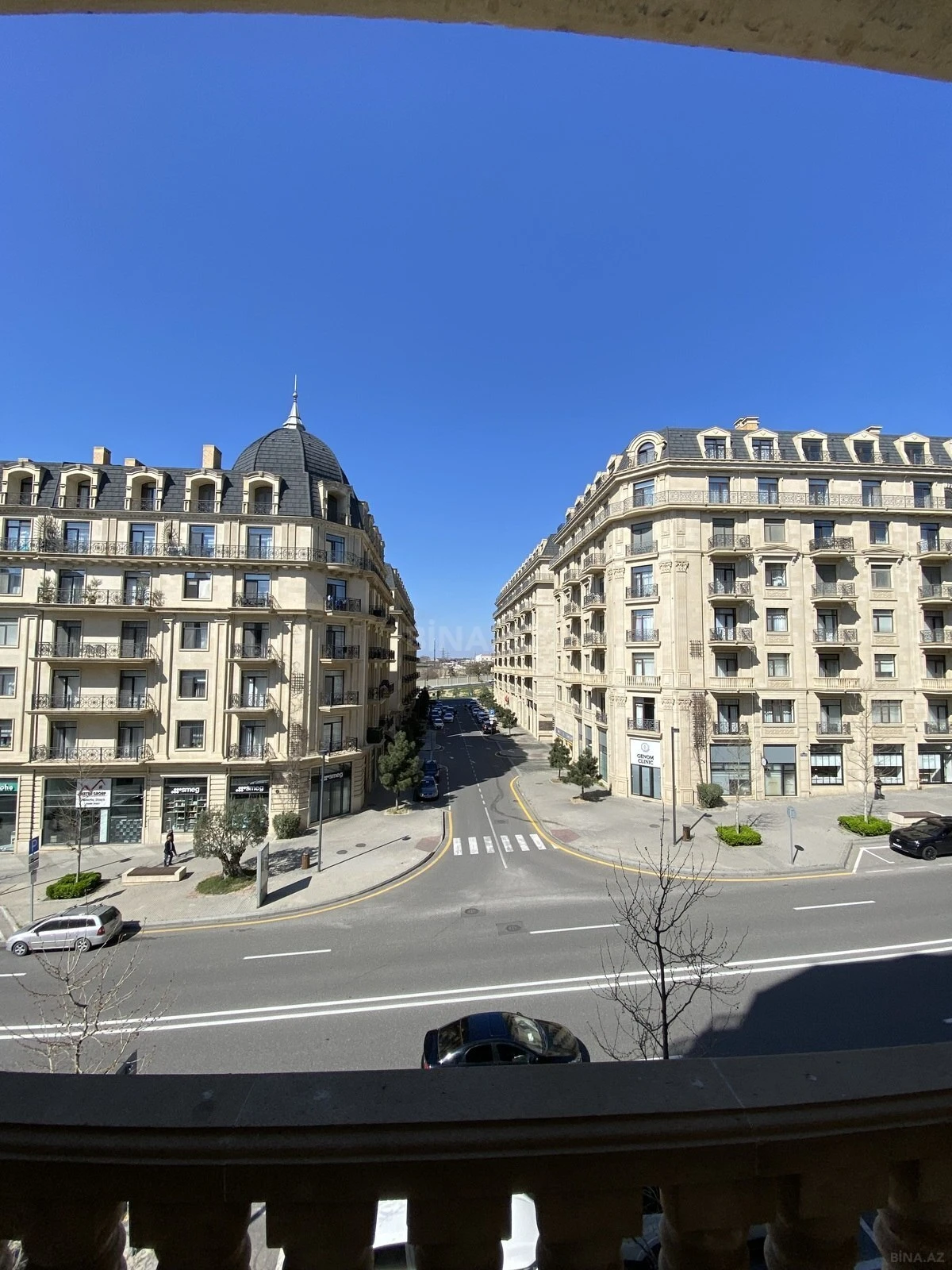 Kirayə verilir 3 otaqlı mənzil 155 m²