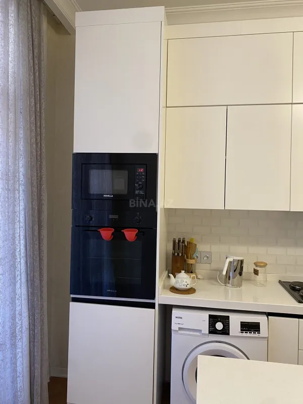 Kirayə verilir 3 otaqlı mənzil 155 m²