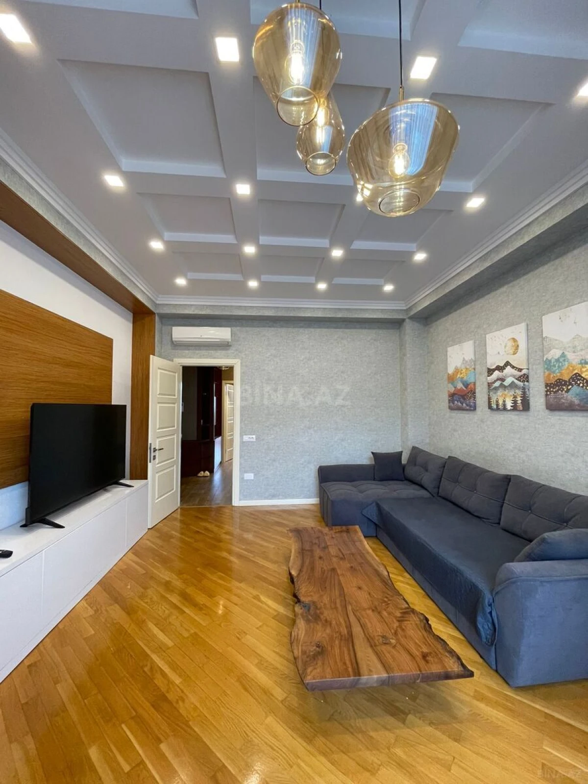 Kirayə verilir 3 otaqlı mənzil 125 m²