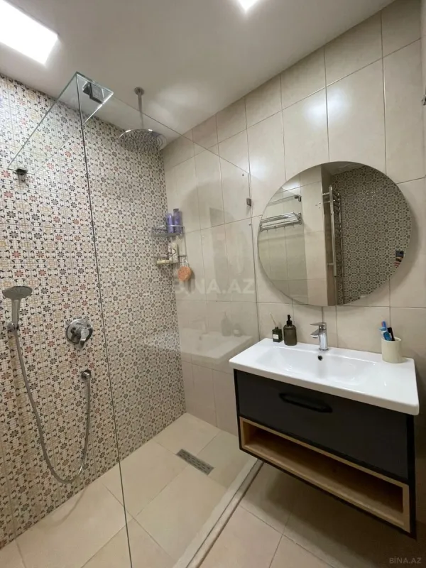 Kirayə verilir 3 otaqlı mənzil 125 m²