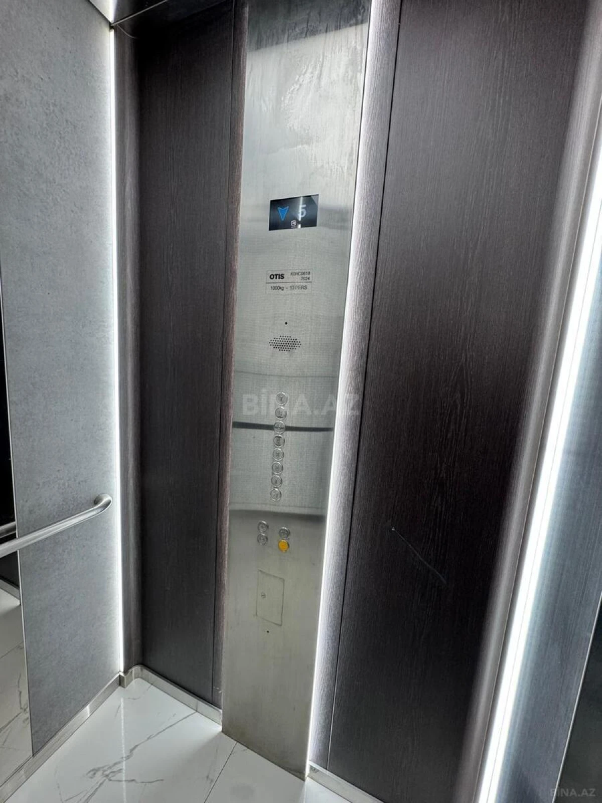 Satılır 2 otaqlı mənzil 91.9 m²