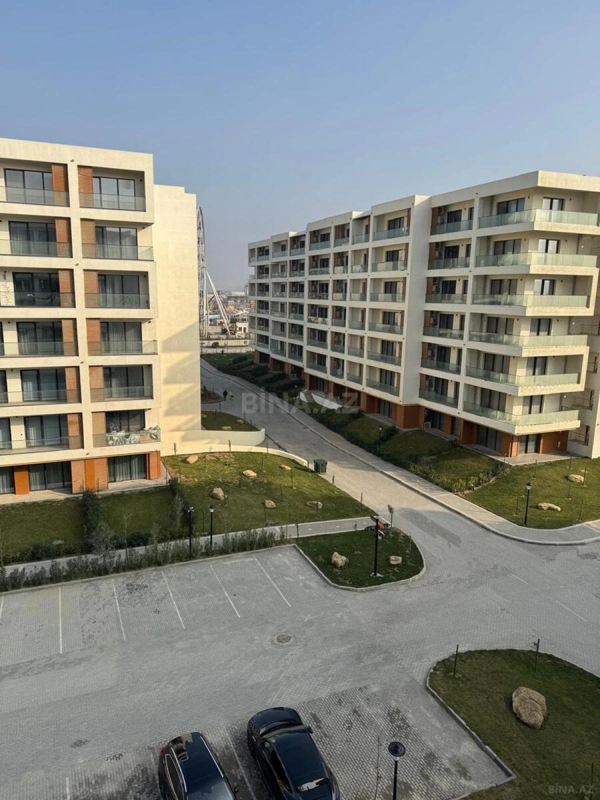 Satılır 2 otaqlı mənzil 91.9 m²