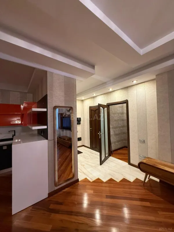 Kirayə verilir 2 otaqlı mənzil 65 m²