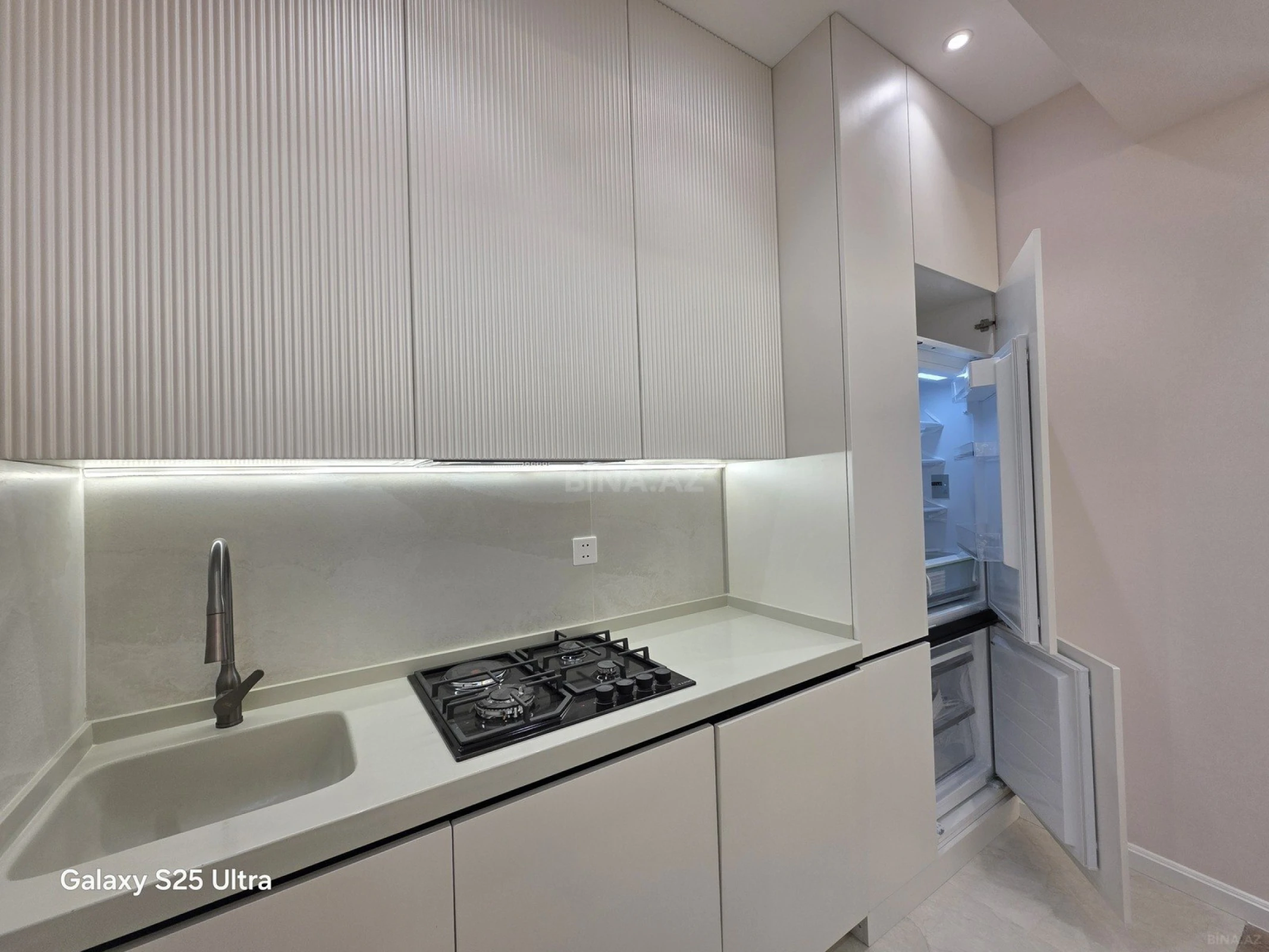 Kirayə verilir 3 otaqlı mənzil 100 m²