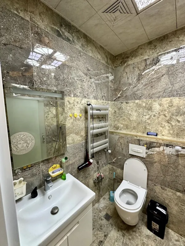 Kirayə verilir 2 otaqlı mənzil 55 m²