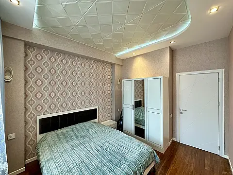 Kirayə verilir 2 otaqlı mənzil 55 m²