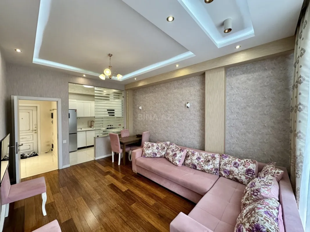 Kirayə verilir 2 otaqlı mənzil 55 m²