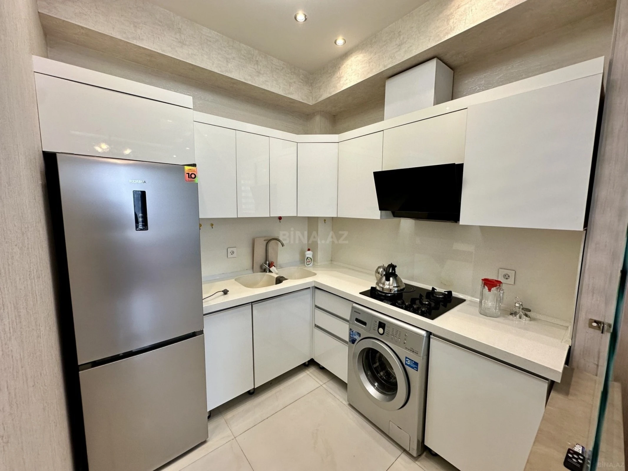 Kirayə verilir 2 otaqlı mənzil 55 m²