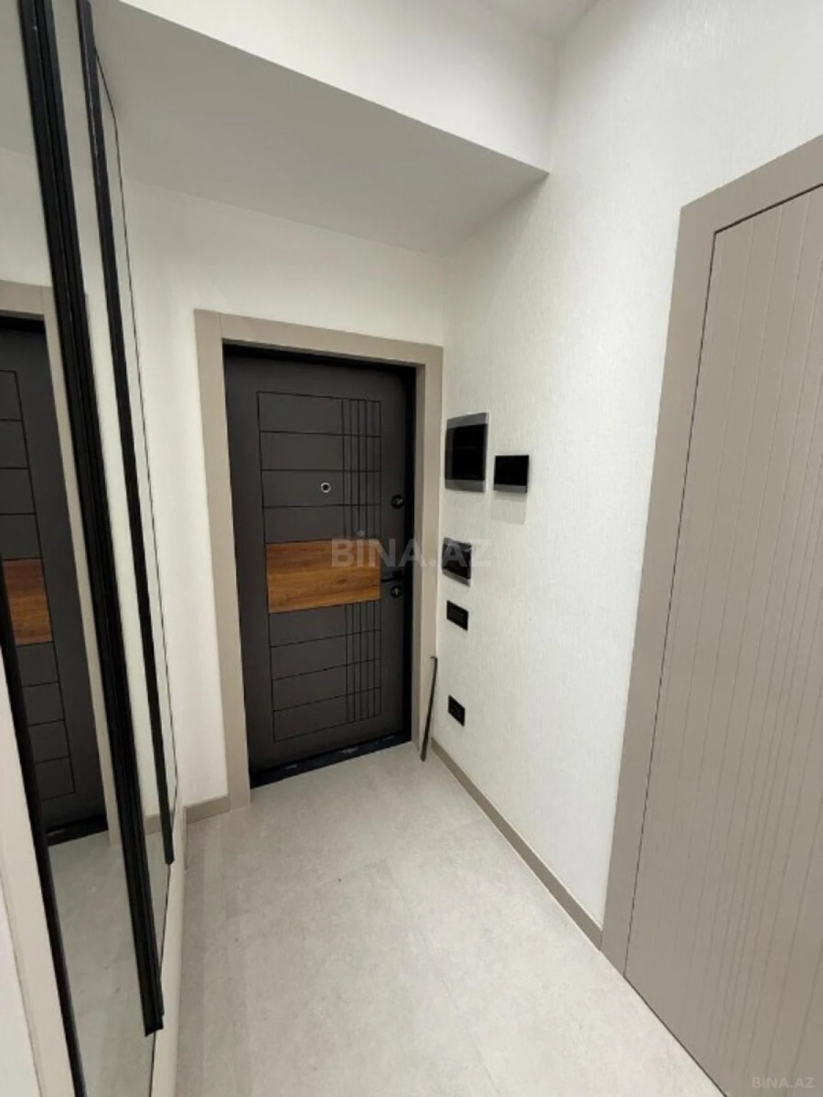 Kirayə verilir 2 otaqlı mənzil 80 m²