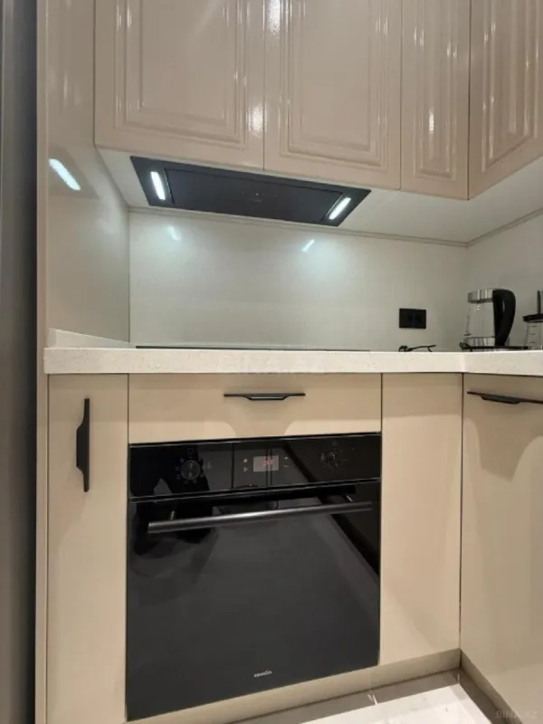 Kirayə verilir 2 otaqlı mənzil 80 m²