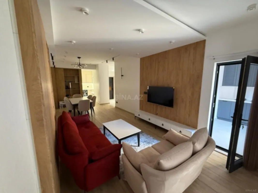 Kirayə verilir 2 otaqlı mənzil 80 m²