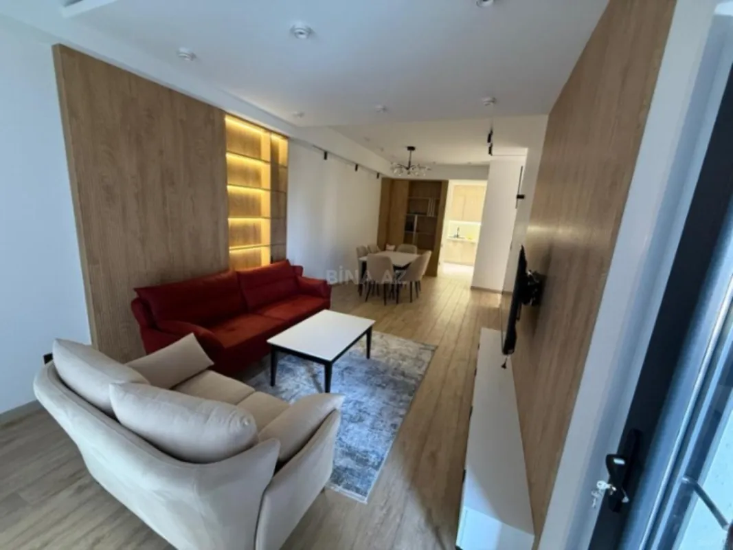 Kirayə verilir 2 otaqlı mənzil 80 m²