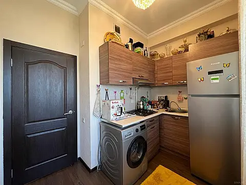 Satılır 1 otaqlı mənzil 41 m²