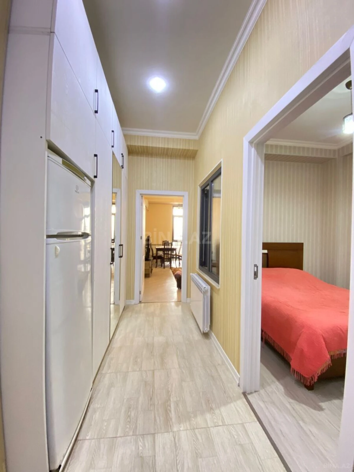 Satılır 2 otaqlı mənzil 54 m²