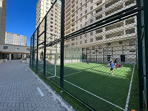 Satılır 4 otaqlı mənzil 175 m²