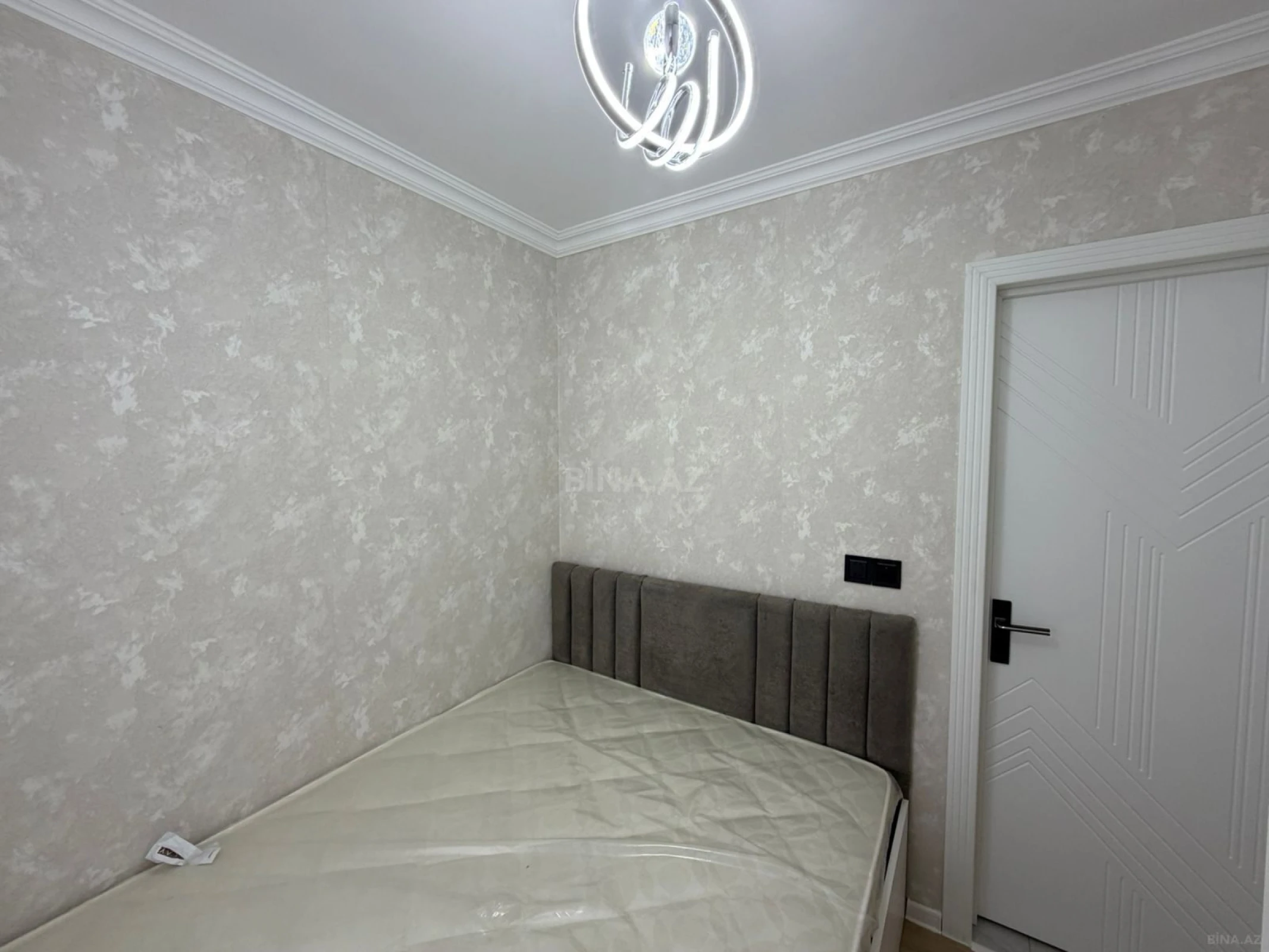 Satılır 2 otaqlı mənzil 36 m²