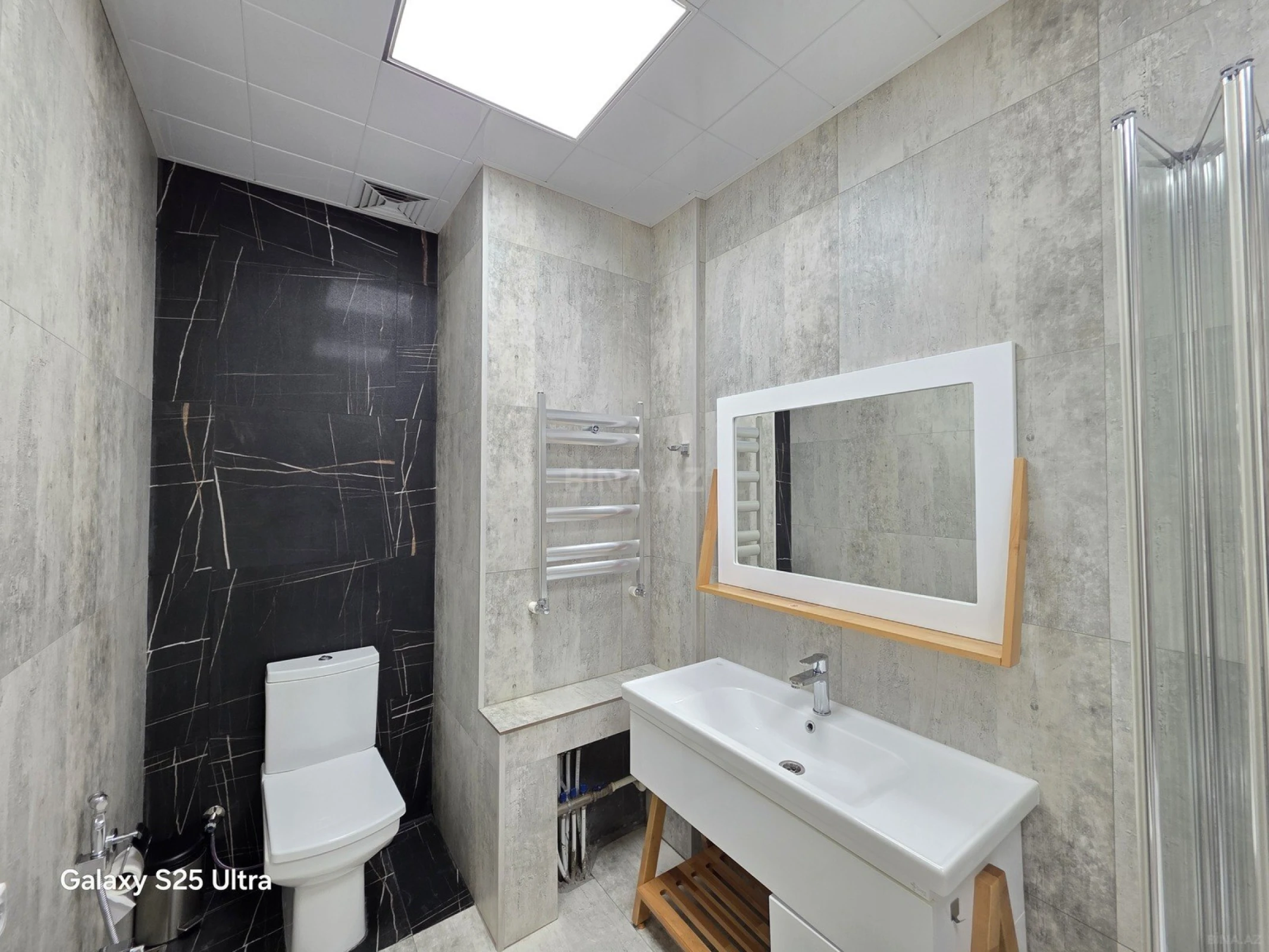 Kirayə verilir 4 otaqlı mənzil 160 m²