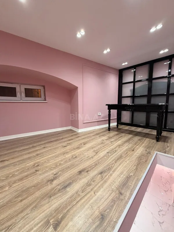 Kirayə verilir obyekt 65 m²