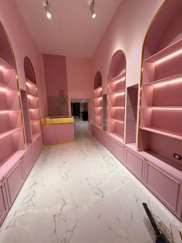 Kirayə verilir obyekt 65 m²