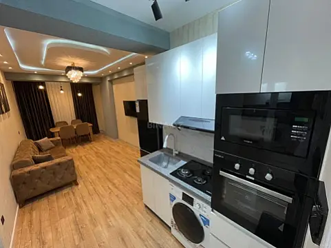 Kirayə verilir 2 otaqlı mənzil 60 m²