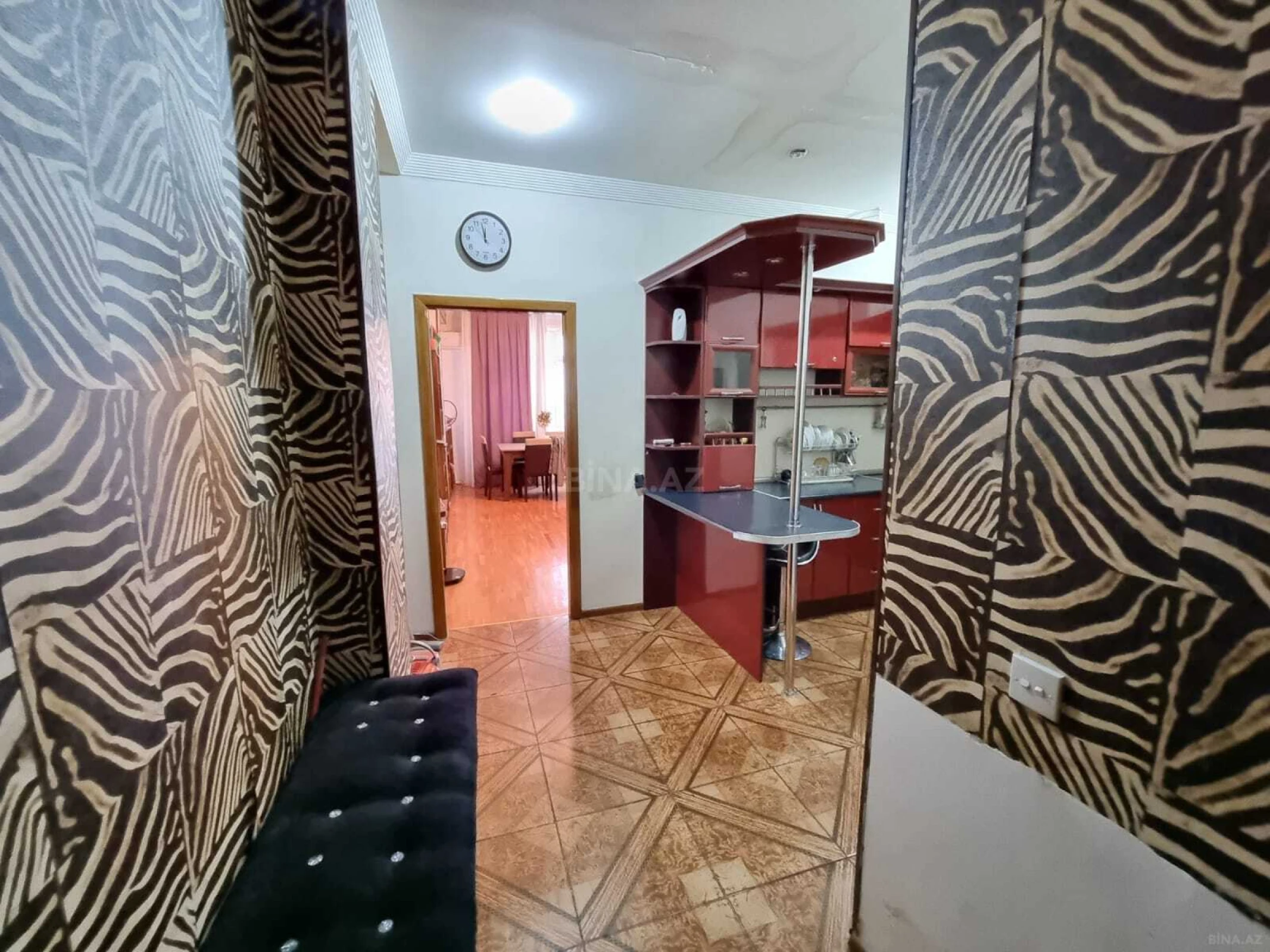 Satılır 2 otaqlı mənzil 60 m²