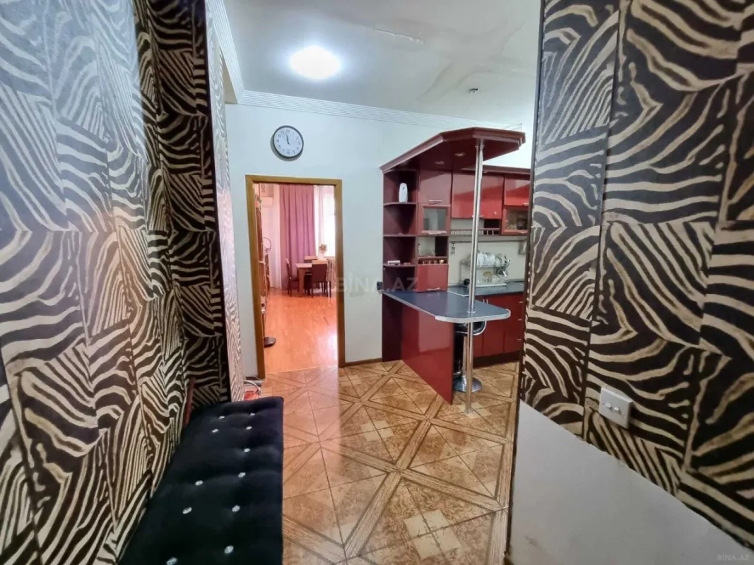 Satılır 2 otaqlı mənzil 60 m²