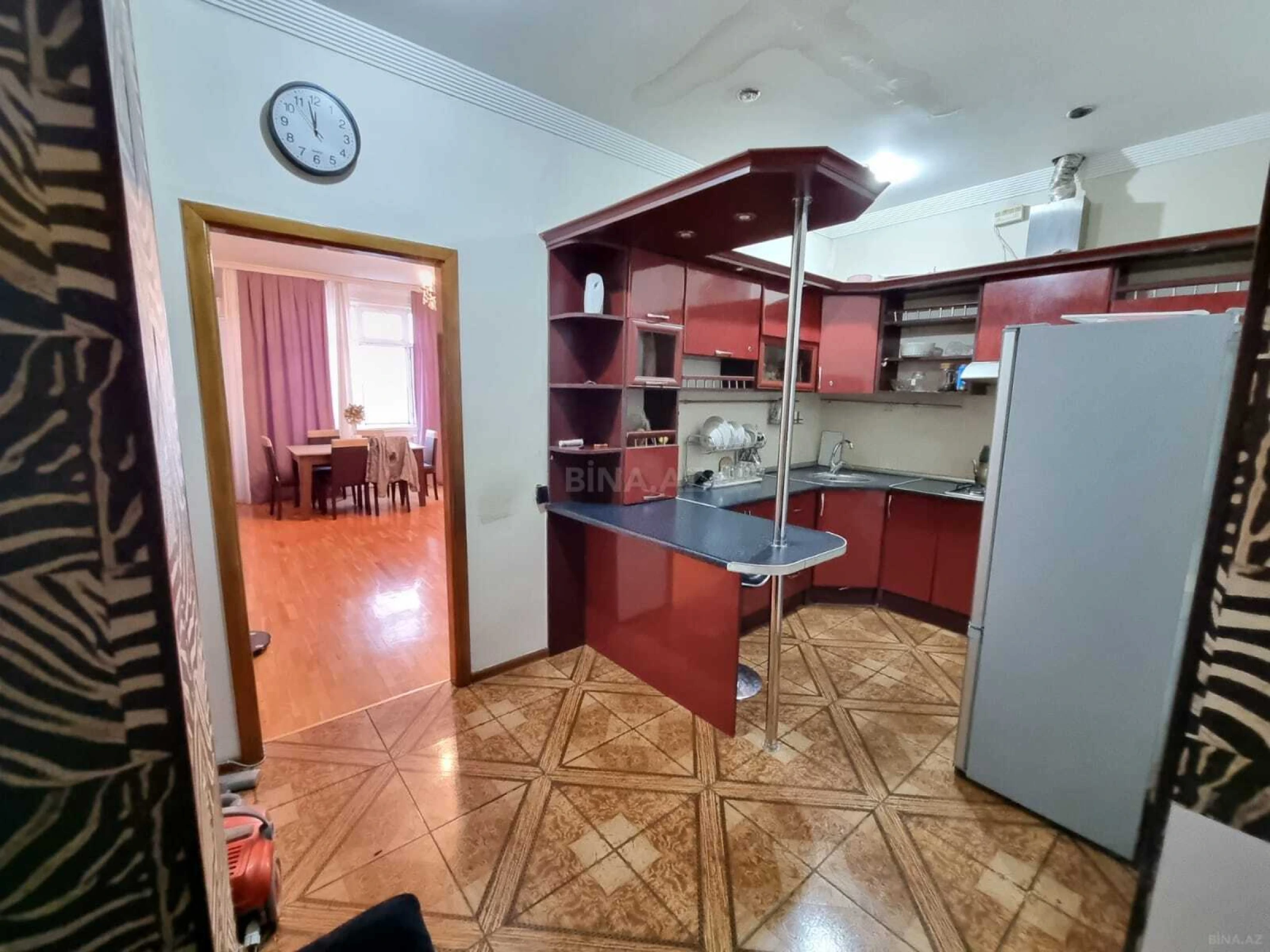 Satılır 2 otaqlı mənzil 60 m²