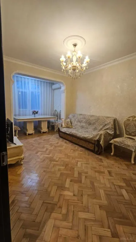 Satılır 2 otaqlı mənzil 55 m²