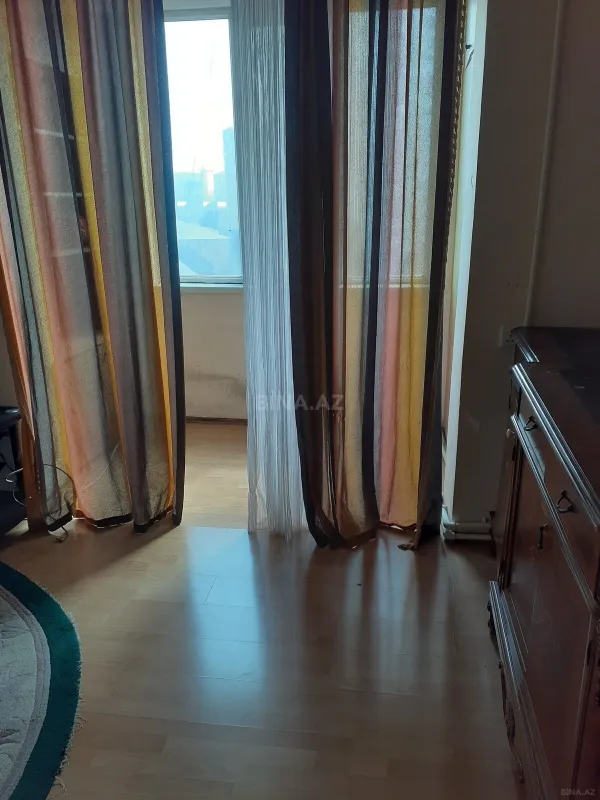 Kirayə verilir 2 otaqlı mənzil 65 m²