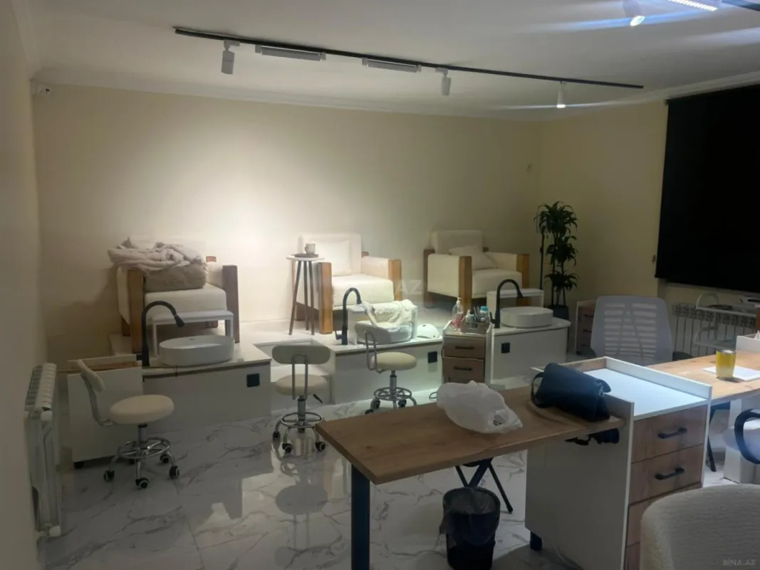 Satılır obyekt 75 m²