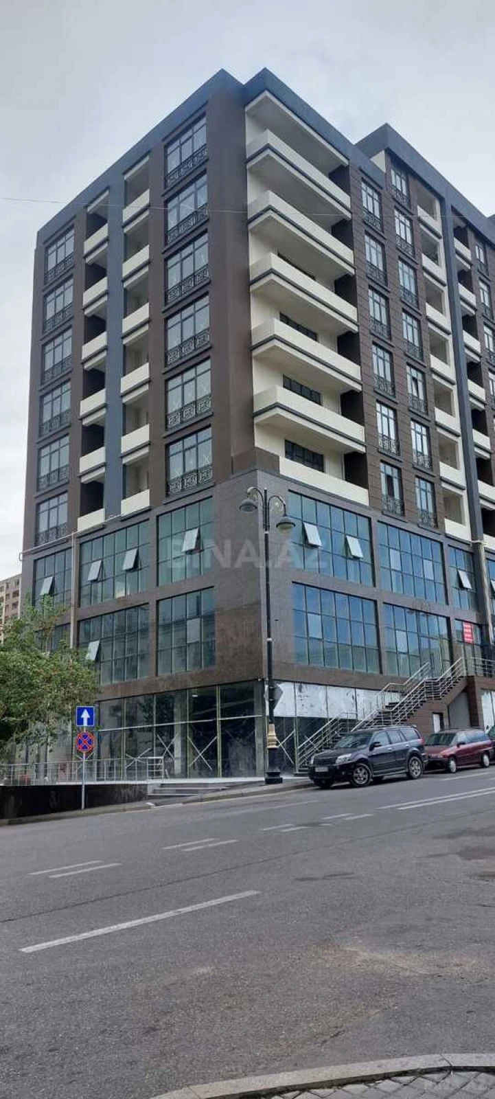 Satılır 2 otaqlı mənzil 100 m²