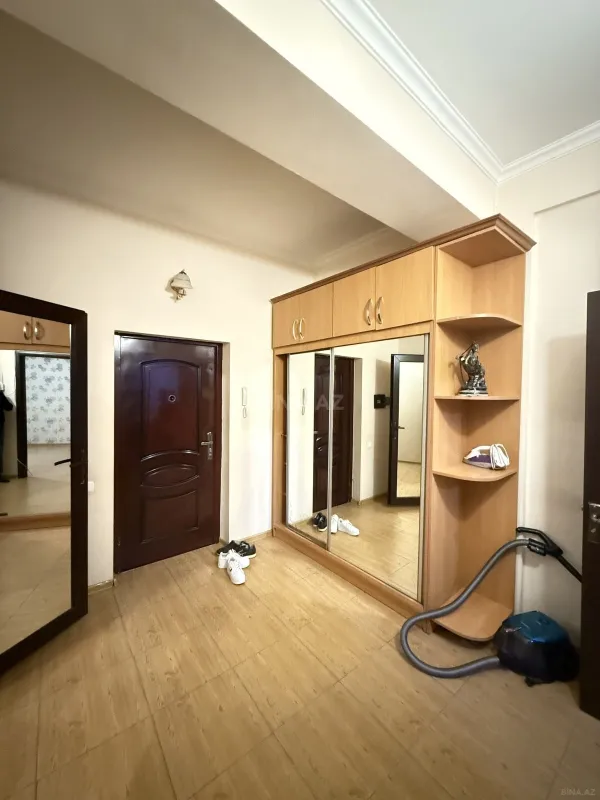 Kirayə verilir 1 otaqlı mənzil 60 m²